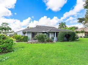 6599 Eastpointe Pines Street, Palm Beach Gardens FL 33418