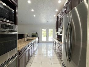 14183 Greentree Trl, Wellington FL 33414