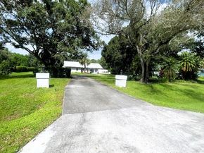 14183 Greentree Trl, Wellington FL 33414