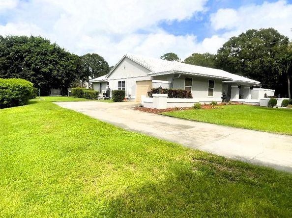 14183 Greentree Trl, Wellington FL 33414