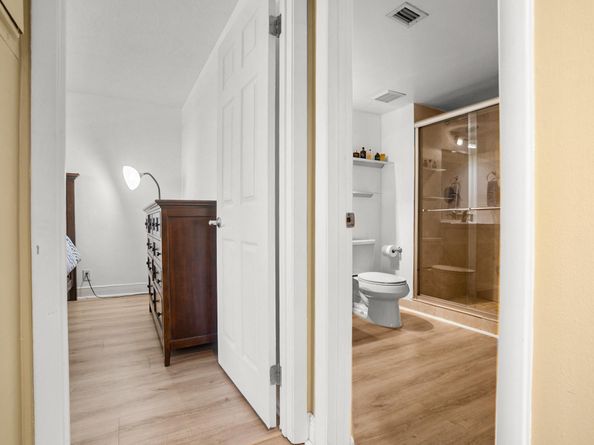 410 Lakeview Dr 104, Weston FL 33326