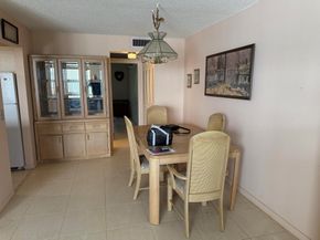 201 Cambridge I, West Palm Beach FL 33417