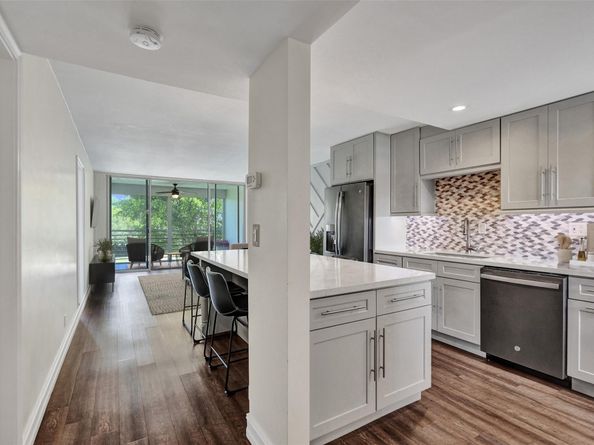 9460 Tangerine Pl 3rd Floor, Davie FL 33324