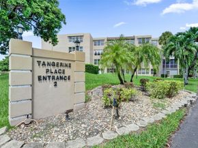 9460 Tangerine Pl 3rd Floor, Davie FL 33324