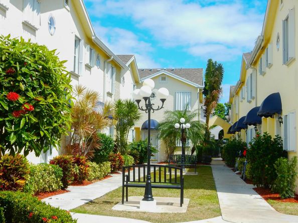164 Waterside Drive, Hypoluxo FL 33462