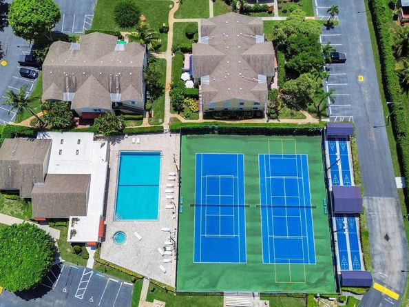 164 Waterside Drive, Hypoluxo FL 33462