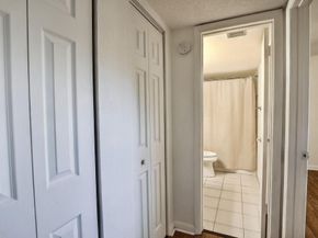 3905 N Nob Hill Rd 201, Sunrise FL 33351