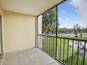 3905 N Nob Hill Rd 201, Sunrise FL 33351