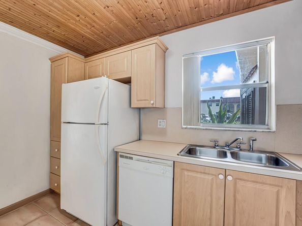 199 Lake Carol Drive, West Palm Beach FL 33411