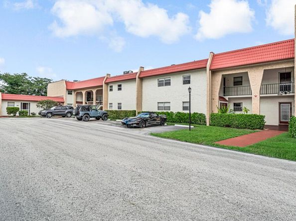 199 Lake Carol Drive, West Palm Beach FL 33411