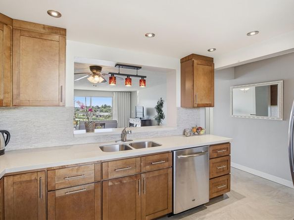 311 SE 3rd St 410, Dania Beach FL 33004