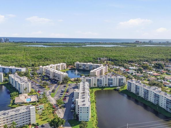 311 SE 3rd St 410, Dania Beach FL 33004