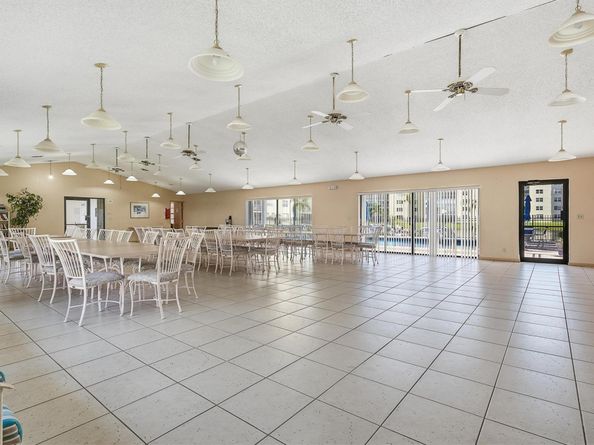 311 SE 3rd St 410, Dania Beach FL 33004