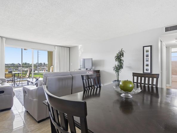 311 SE 3rd St 410, Dania Beach FL 33004