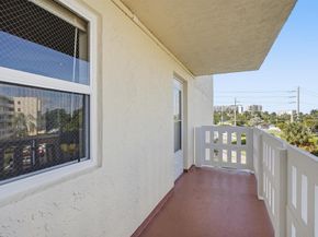 311 SE 3rd St 410, Dania Beach FL 33004