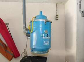 11060 Lakeview Dr, Coral Springs FL 33071