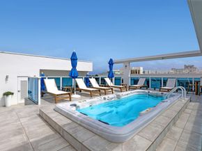 1 S Palmway 204, Lake Worth Beach FL 33460