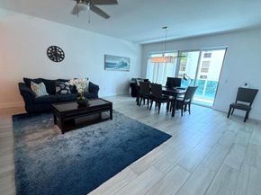 1 S Palmway 204, Lake Worth Beach FL 33460