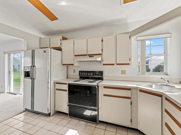 1261 Pine Sage Circle, West Palm Beach FL 33409