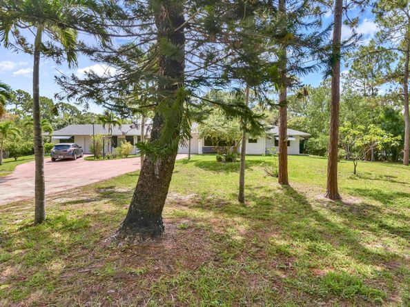 16476 107th Drive N, Jupiter FL 33478