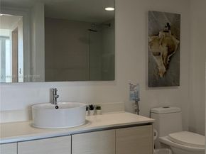 2602 E Hallandale Beach Boulevard R1910, Hallandale Beach FL 33009