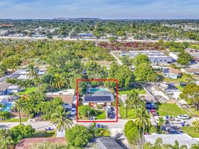 4271 NE 11th Ter, Pompano Beach FL 33064