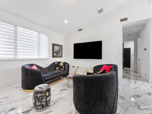 7614 La Corniche Circle, Boca Raton FL 33433