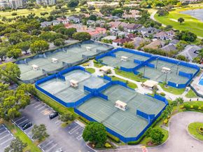7614 La Corniche Circle, Boca Raton FL 33433