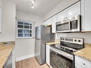 2841 N Oakland Forest Dr 106, Oakland Park FL 33309