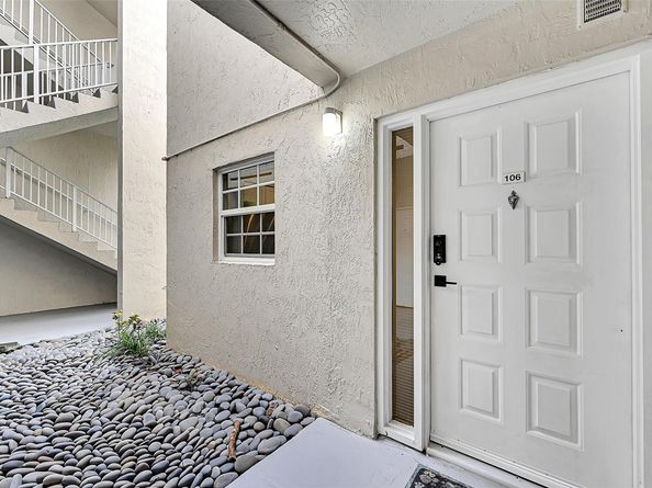 2841 N Oakland Forest Dr 106, Oakland Park FL 33309