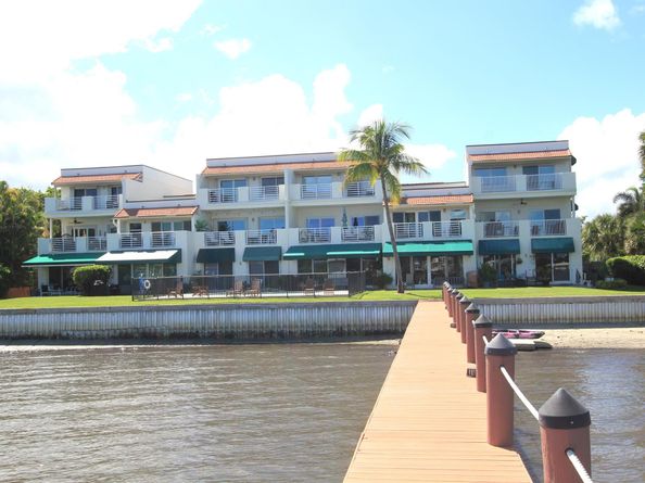 330 N Lake Drive, Lantana FL 33462
