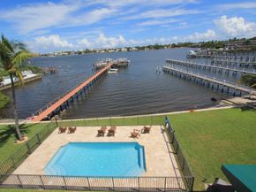 330 N Lake Drive, Lantana FL 33462