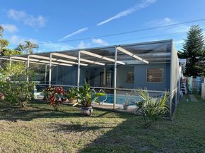 4201 Thomas St, Hollywood FL 33021