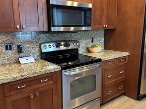 4201 Thomas St, Hollywood FL 33021