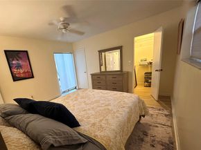 4201 Thomas St, Hollywood FL 33021