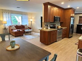 4201 Thomas St, Hollywood FL 33021