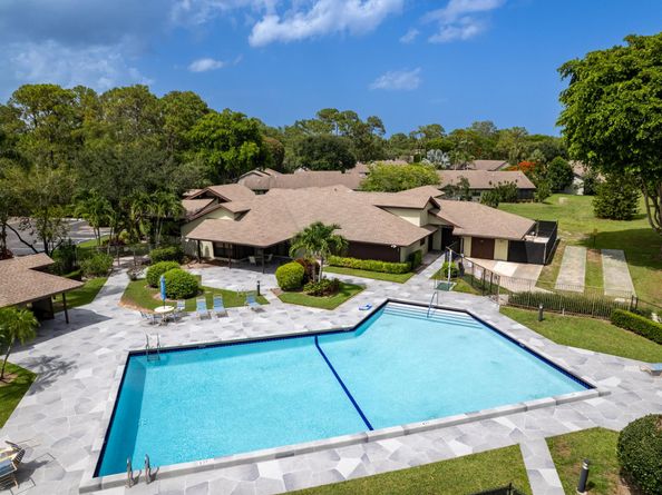 319 Elmira Court, Royal Palm Beach FL 33411