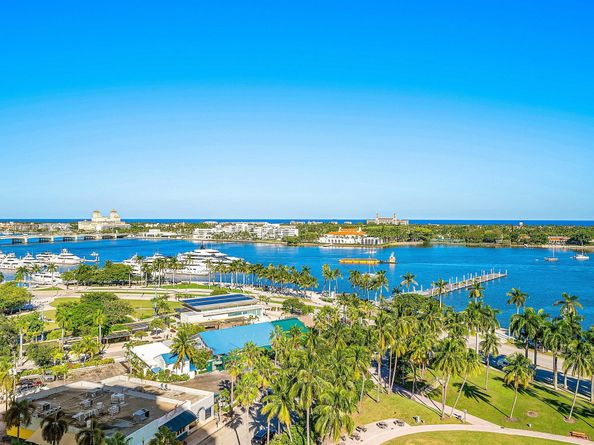 201 S Narcissus Avenue 1002, West Palm Beach FL 33401