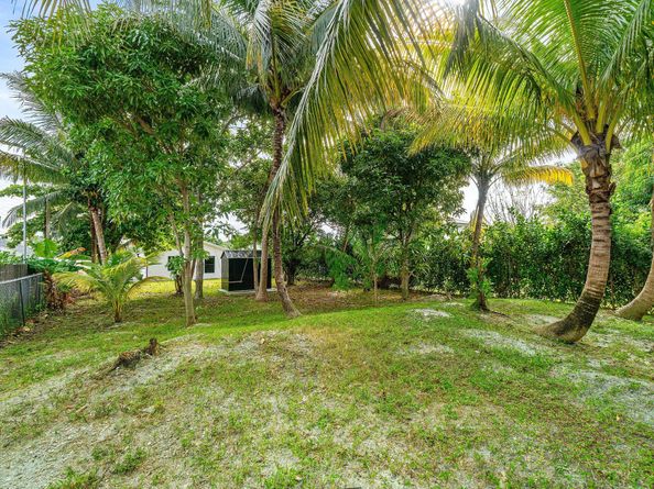 608 SE 2nd Avenue, Delray Beach FL 33483