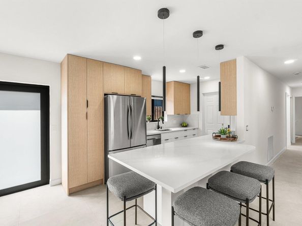 608 SE 2nd Avenue, Delray Beach FL 33483