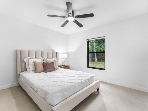 608 SE 2nd Avenue, Delray Beach FL 33483