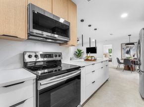 608 SE 2nd Avenue, Delray Beach FL 33483