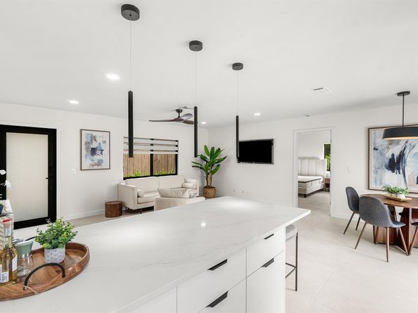 608 SE 2nd Avenue, Delray Beach FL 33483