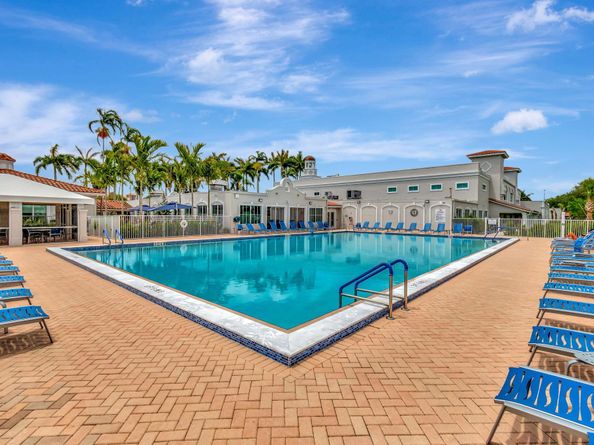 6234 Pointe Regal Circle, Delray Beach FL 33484