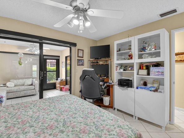 6234 Pointe Regal Circle, Delray Beach FL 33484