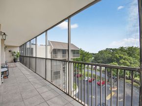 2816 N 46th Avenue J682, Hollywood FL 33021