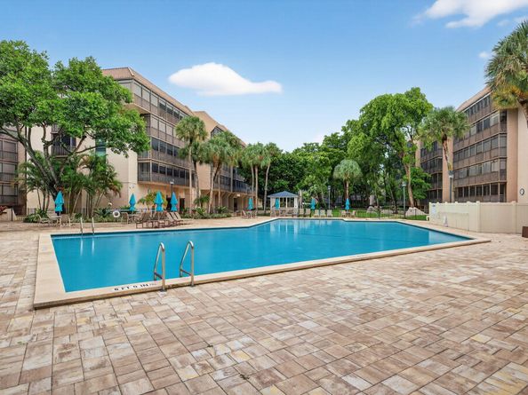 2816 N 46th Avenue J682, Hollywood FL 33021