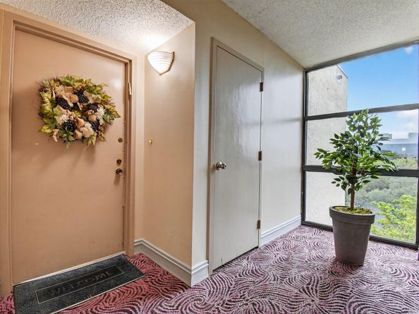 2816 N 46th Avenue J682, Hollywood FL 33021