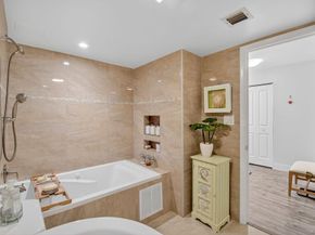 2816 N 46th Avenue J682, Hollywood FL 33021