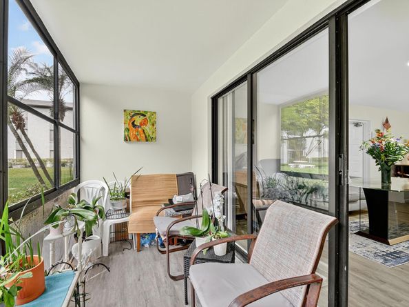 1009 Green Pine Boulevard F1, West Palm Beach FL 33409